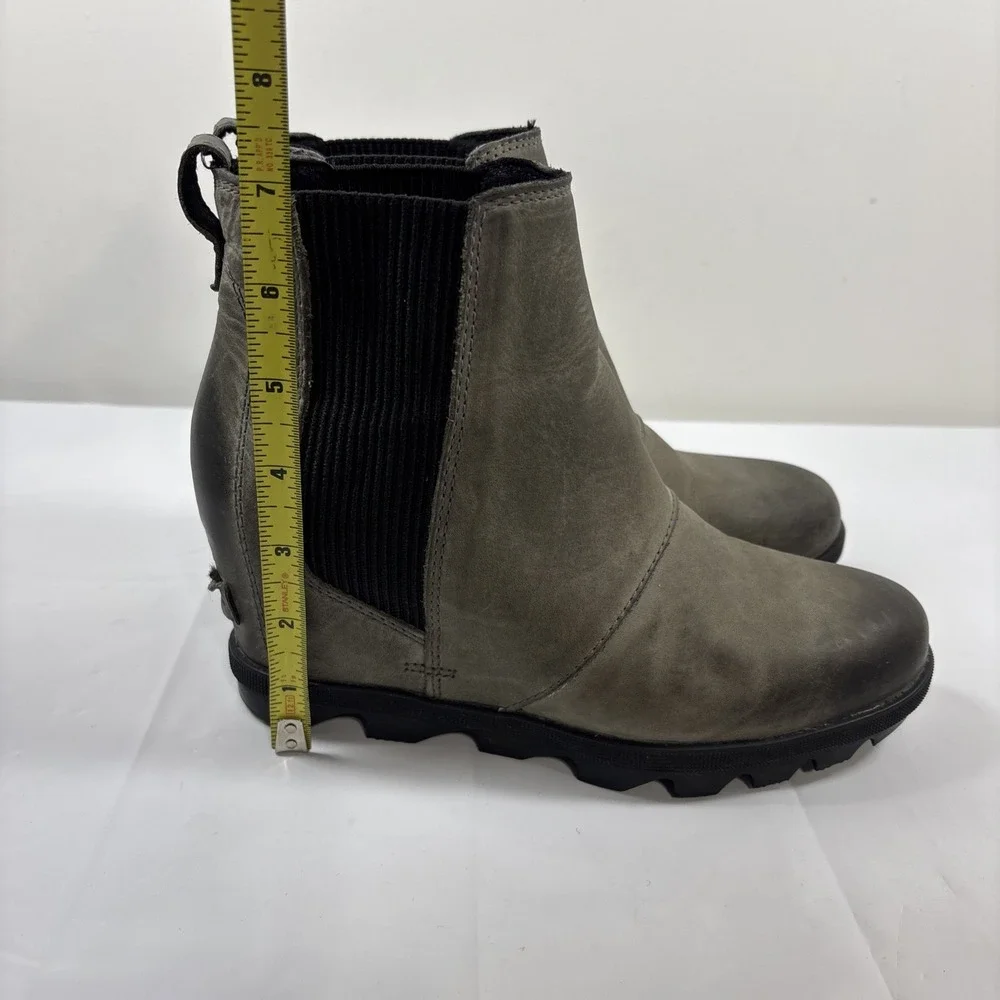 Sorel Joan of Arctic‎ Wedge II Womens 7 Chelsea Ankle Boots NL3022-052 Bootie